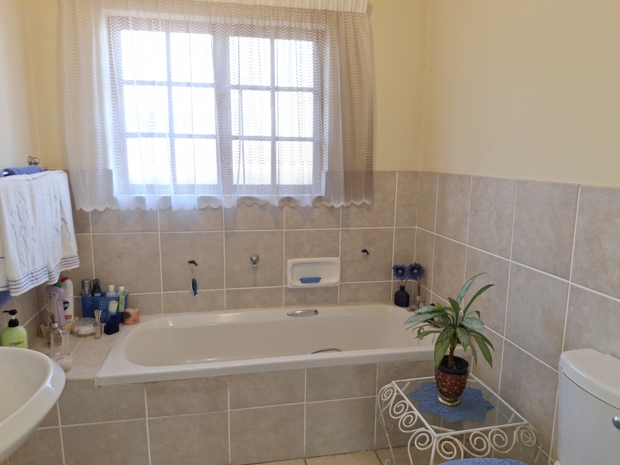 To Let 2 Bedroom Property for Rent in Gonubie Eastern Cape